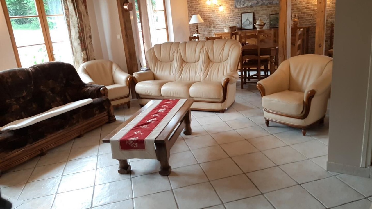 Photo of Livingroom in Givron