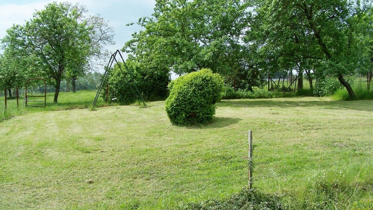 Photo of Outdoor in Puilly-et-Charbeaux