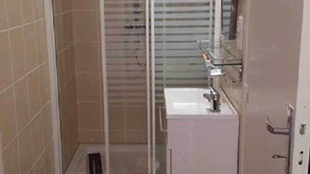 Photo of Bathroom in Seuil