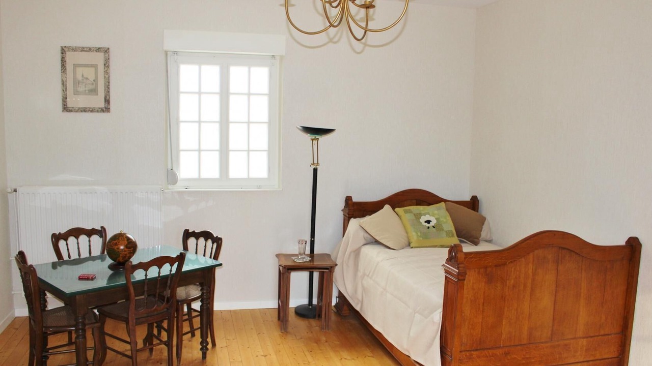 Photo of Bedroom in Seuil