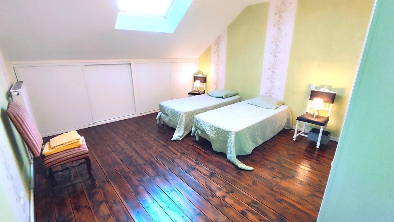 Photo of Bedroom in Dom-le-Mesnil