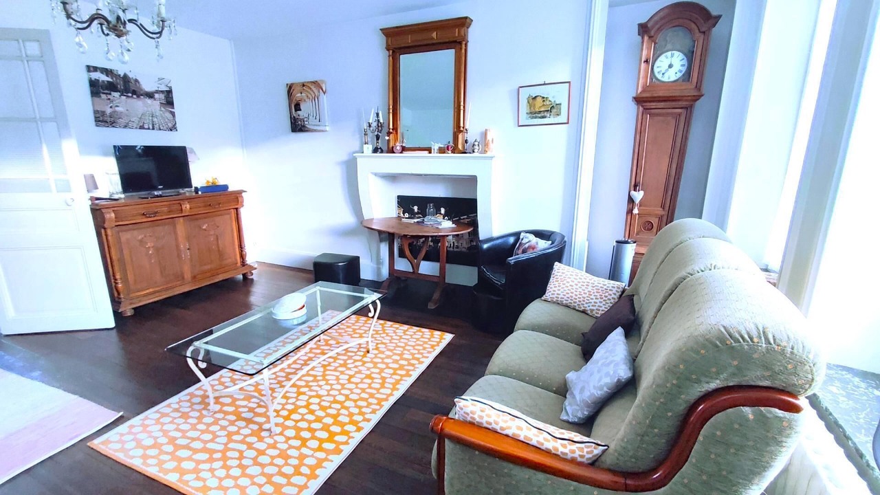 Photo of Livingroom in Dom-le-Mesnil