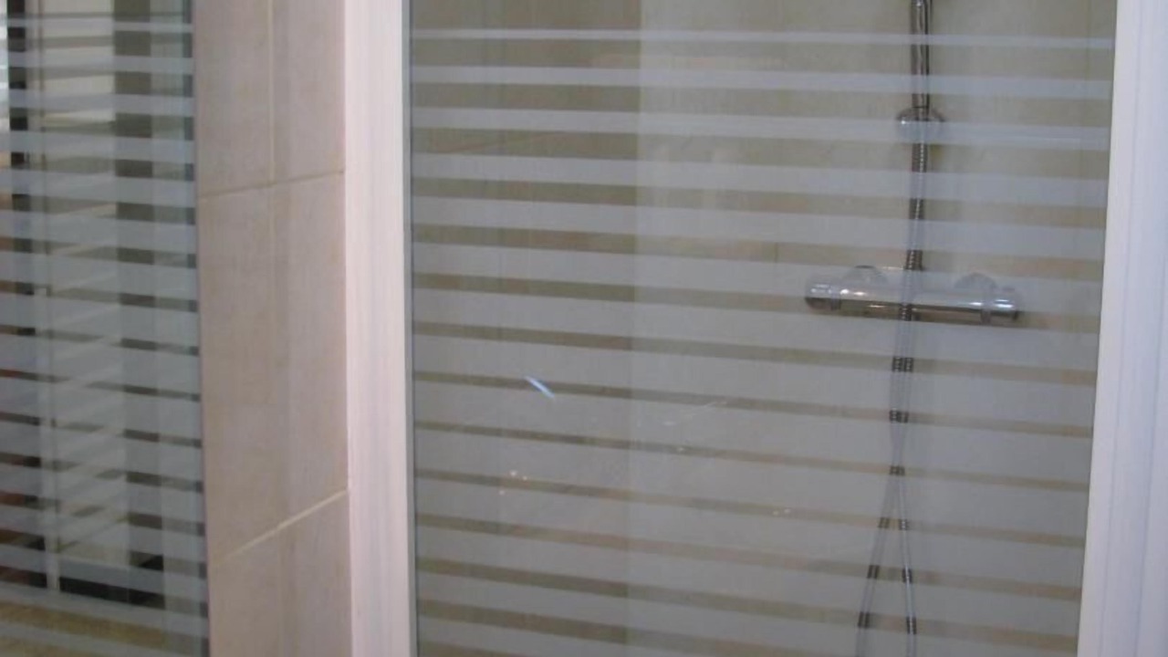 Photo of Bathroom in Saint-Aignan