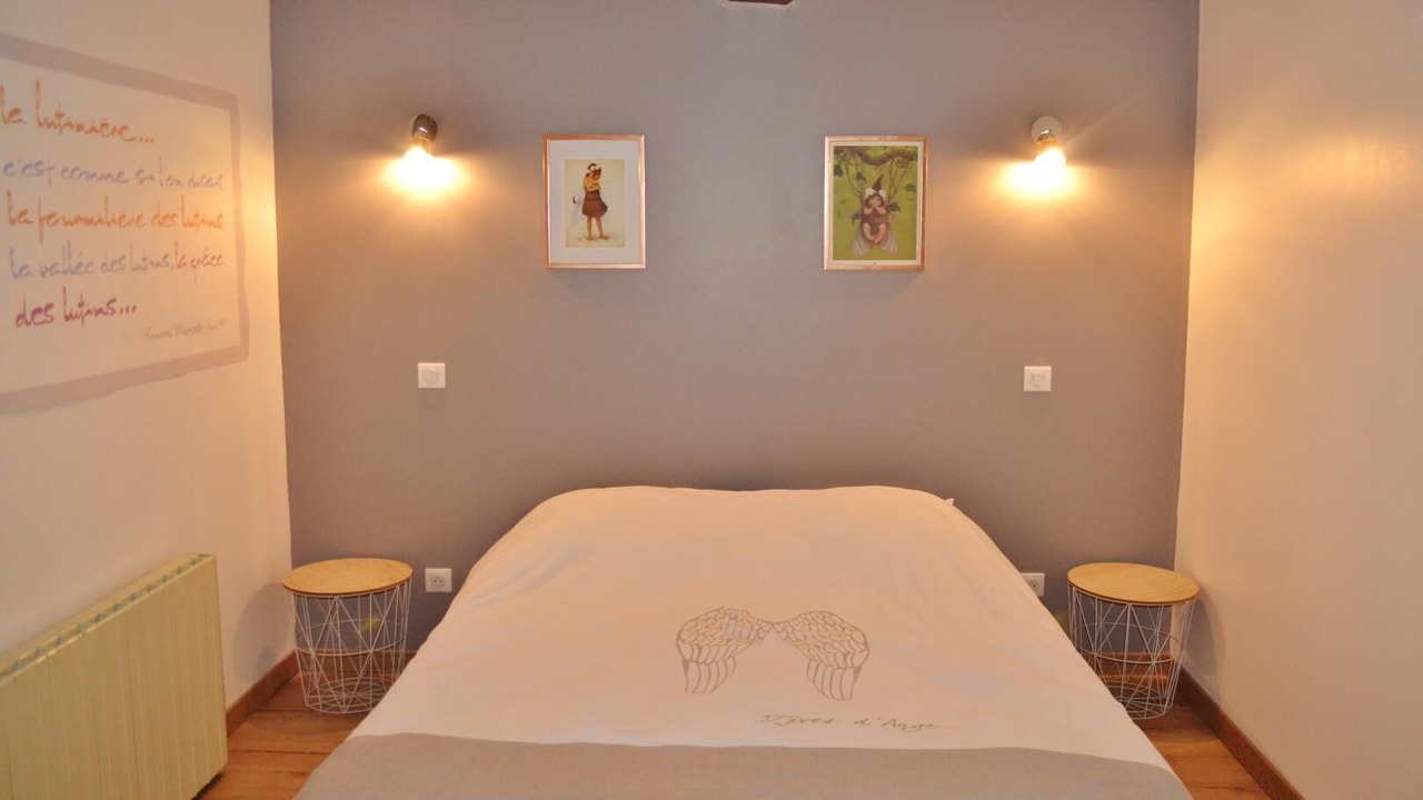 Photo of Bedroom in Gespunsart