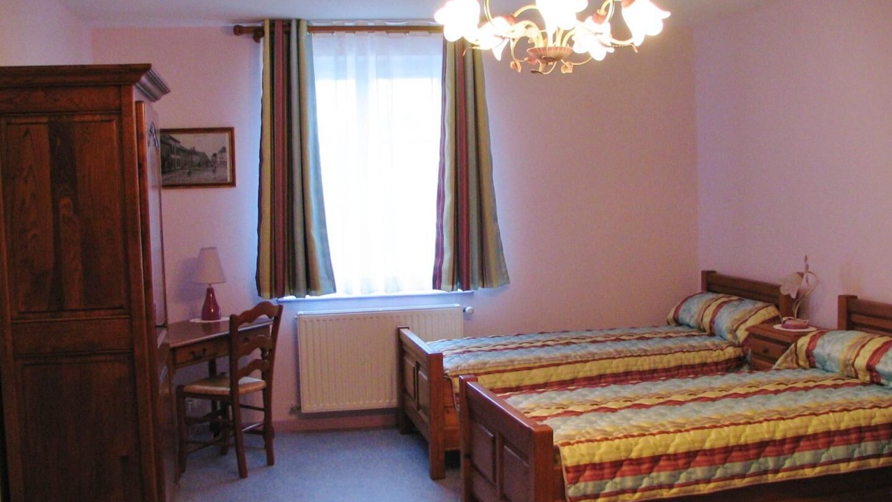 Photo of Bedroom in Douzy