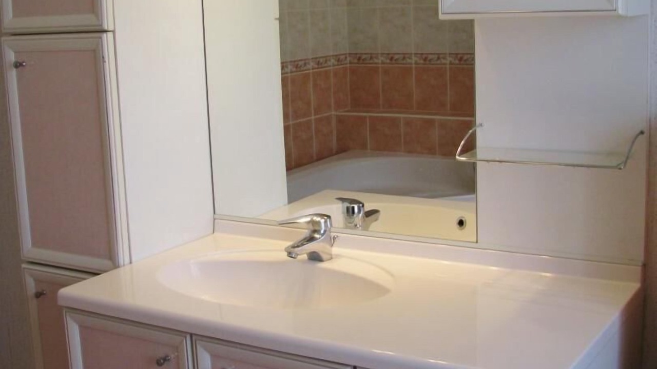 Photo of Bathroom in Malandry