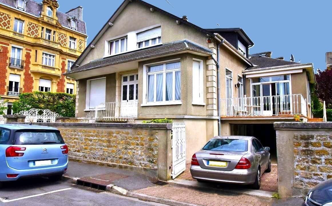 Photo of Outdoor in Charleville-Mezieres