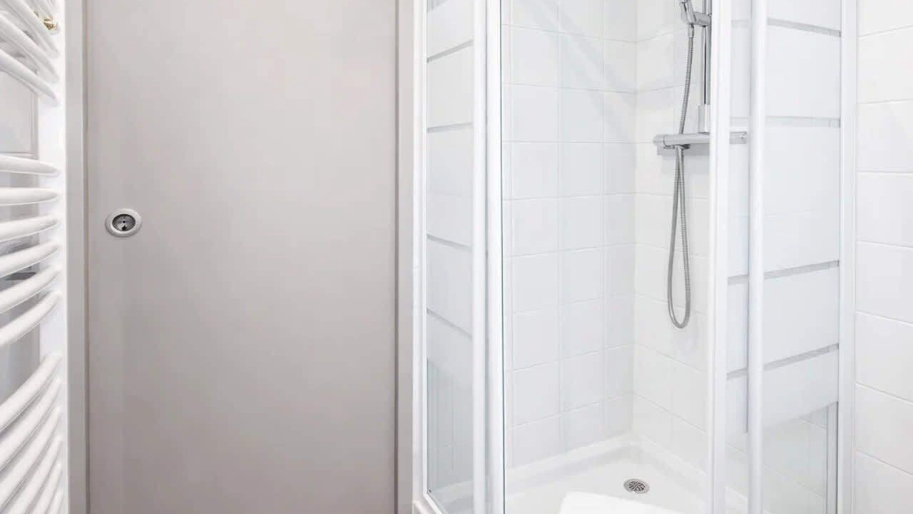 Photo of Bathroom in Saint-Merri