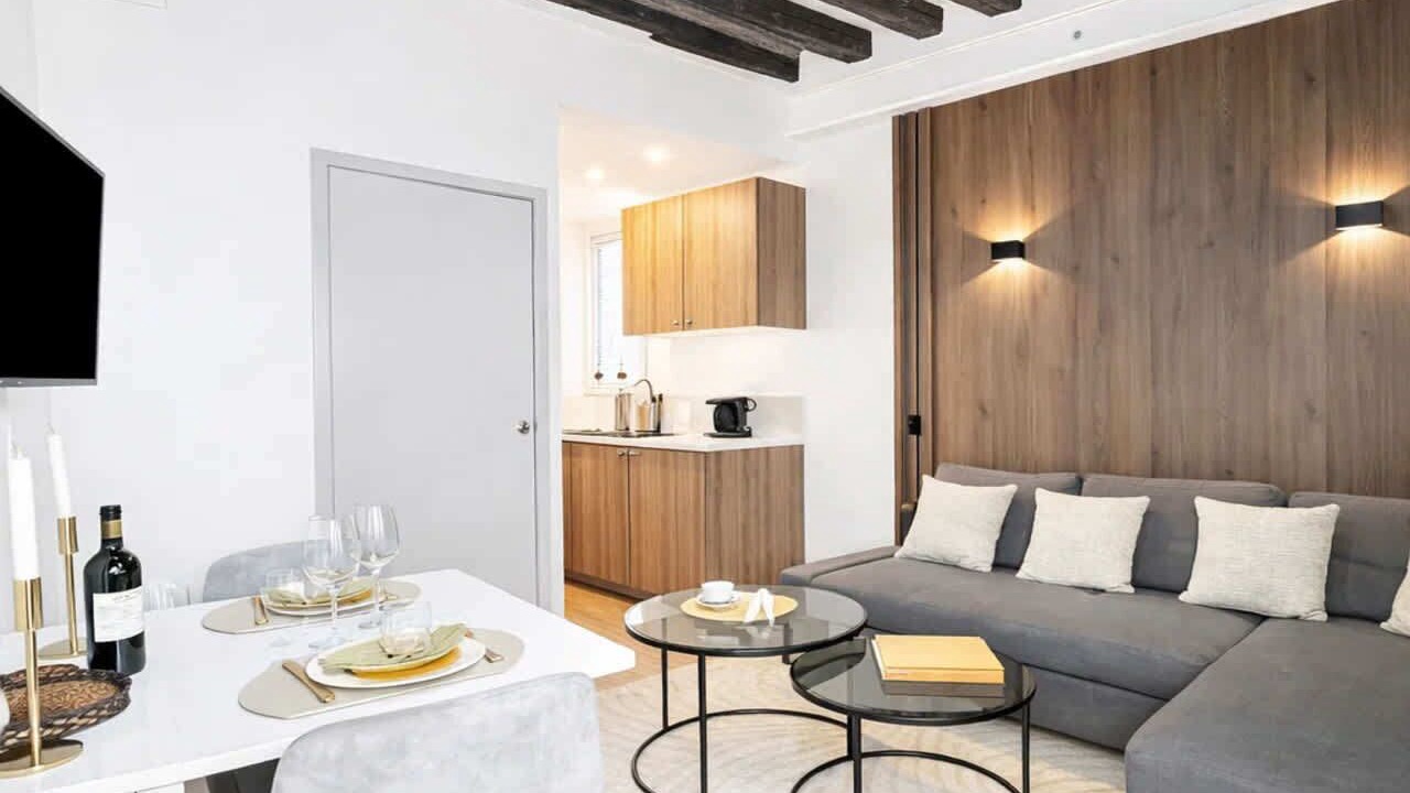 Photo of Bedroom in Saint-Merri