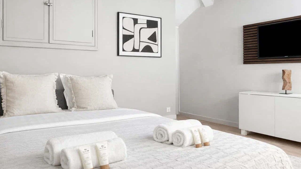 Photo of Others in Saint-Merri