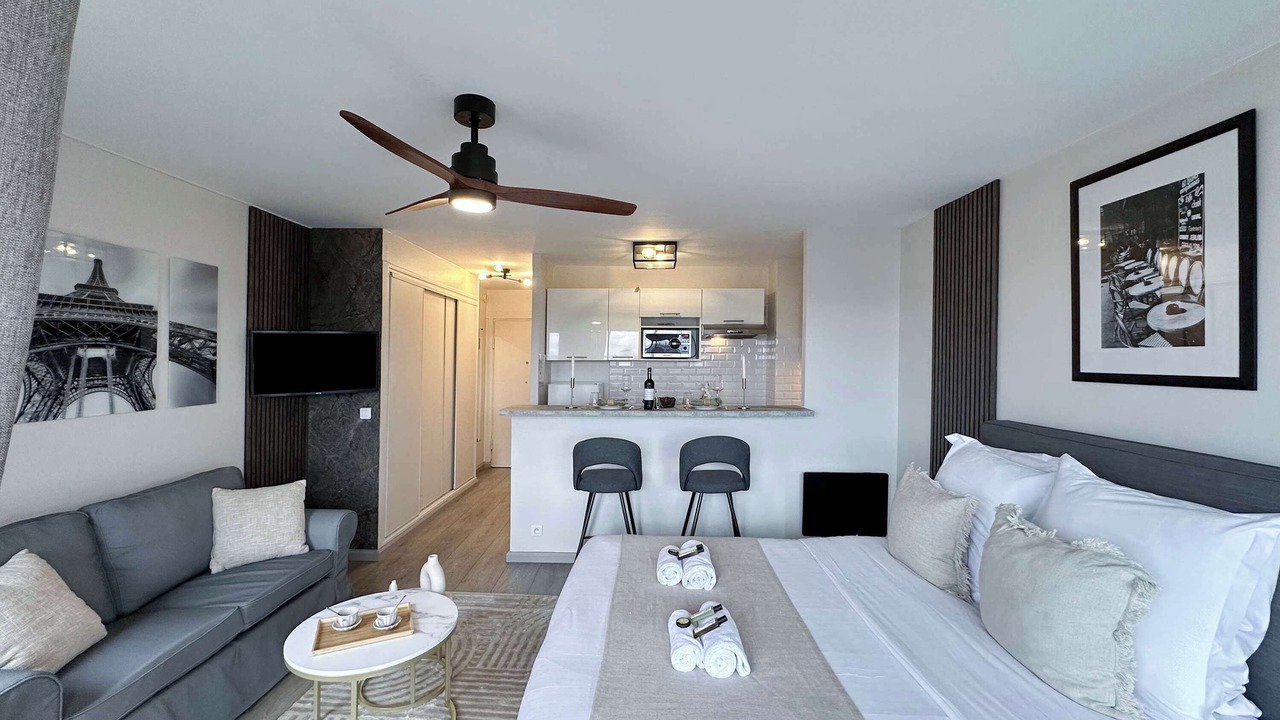 Photo of Bedroom in Porte-Saint-Martin