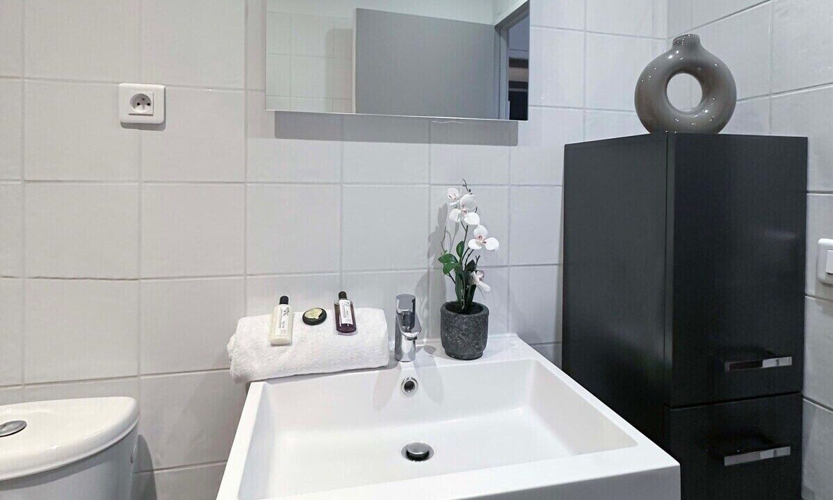 Photo of Bathroom in Porte-Saint-Martin