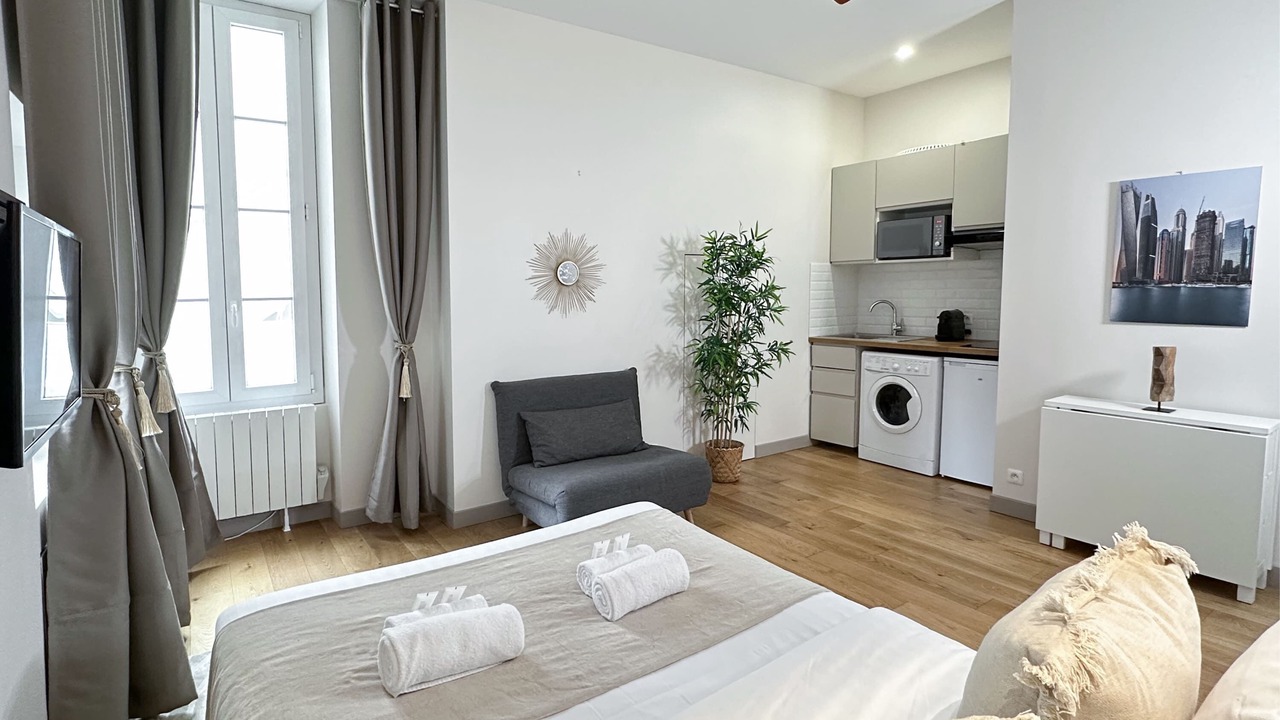 Photo of Bedroom in Saint-Thomas-d'Aquin
