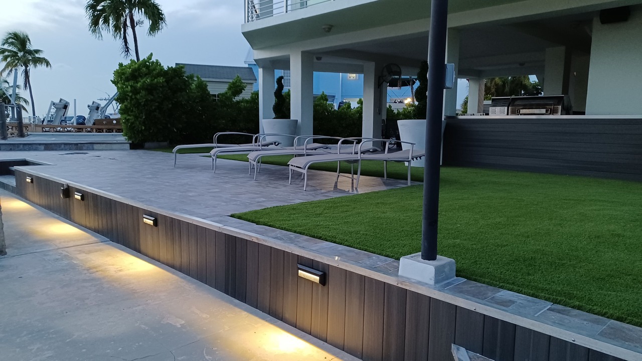 Photo of Patio Balcony in Anglers Park