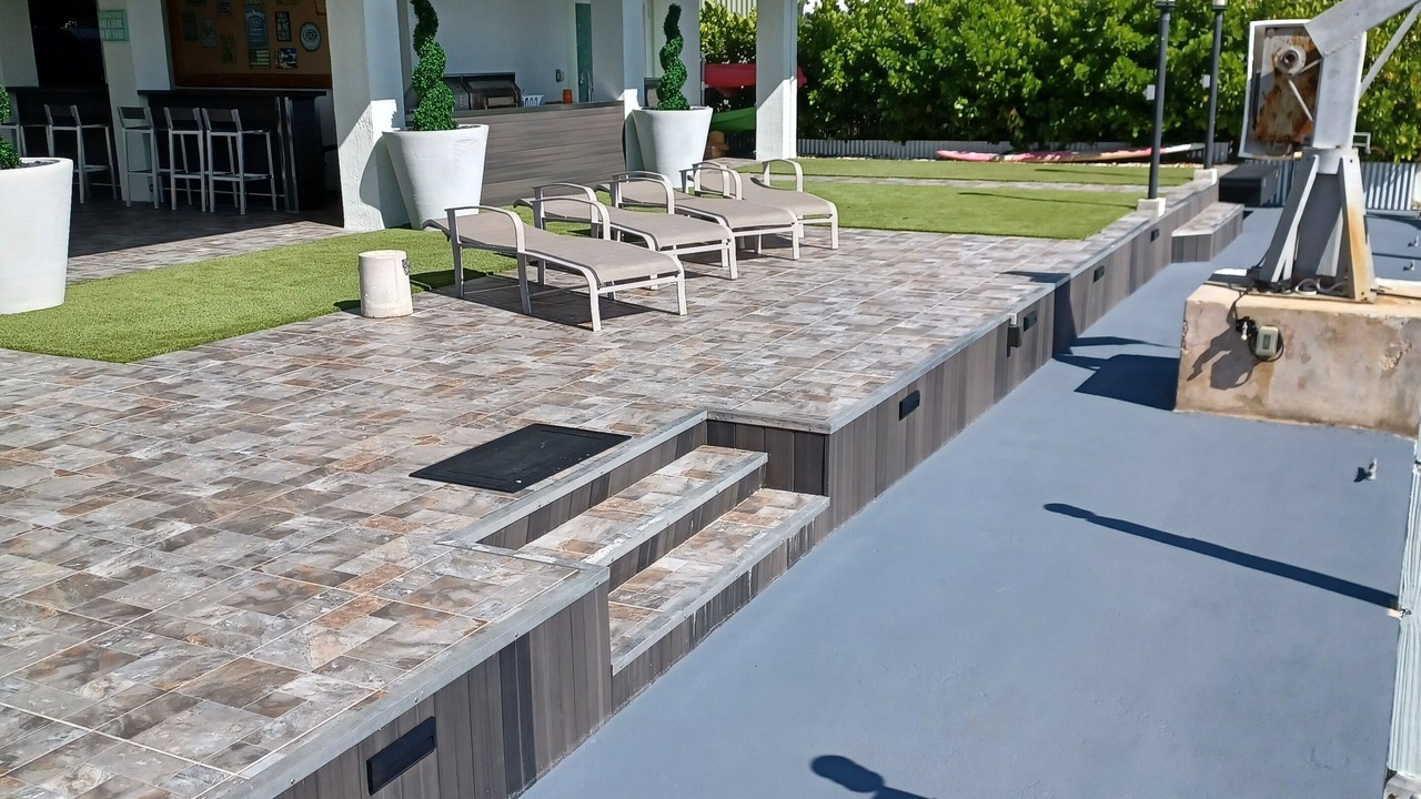 Photo of Patio Balcony in Anglers Park