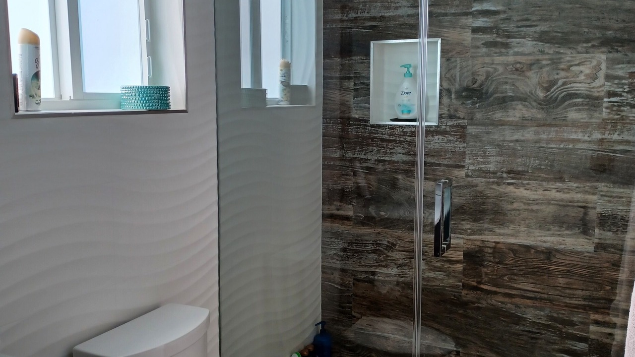 Photo of Bathroom in Anglers Park