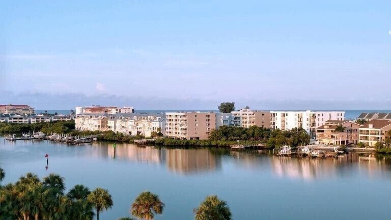 Photo of Others in Largo