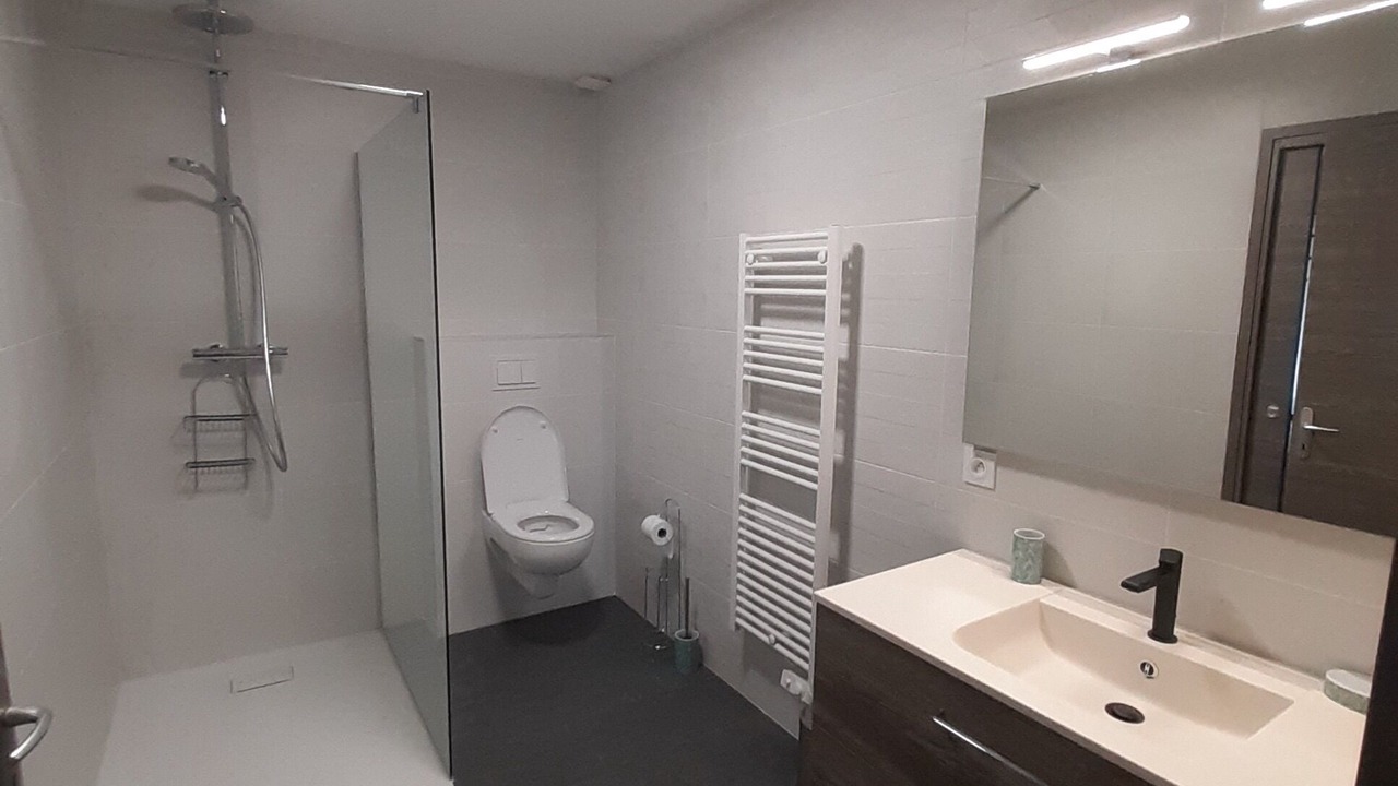 Photo of Bathroom in Saint-Santin