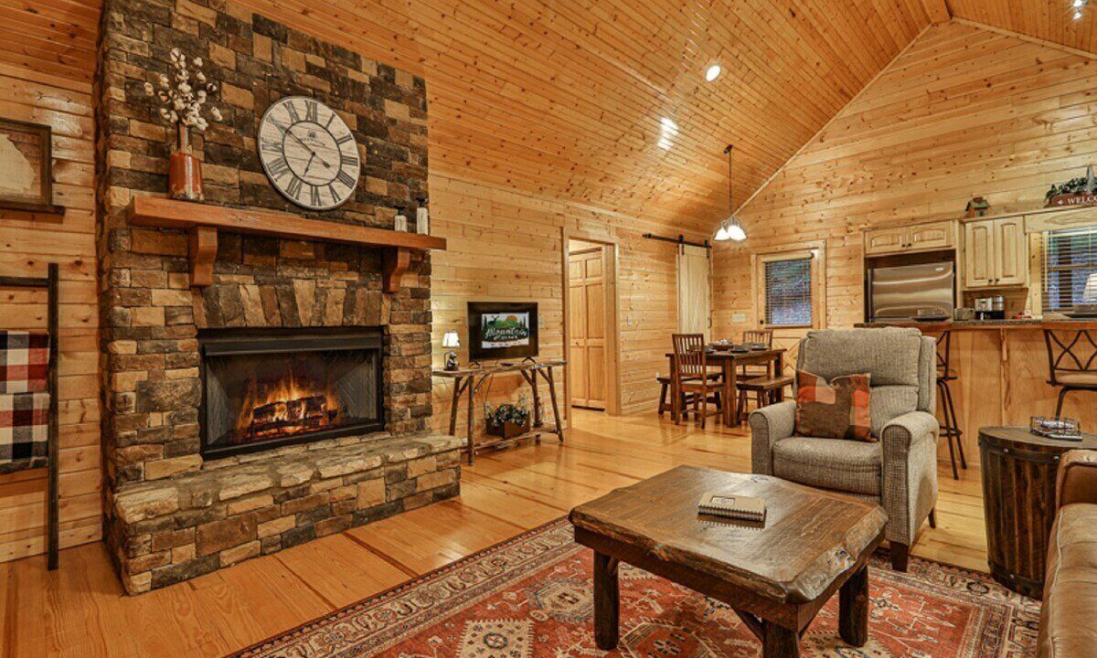 Photo of Bedroom in Walnut Mountain