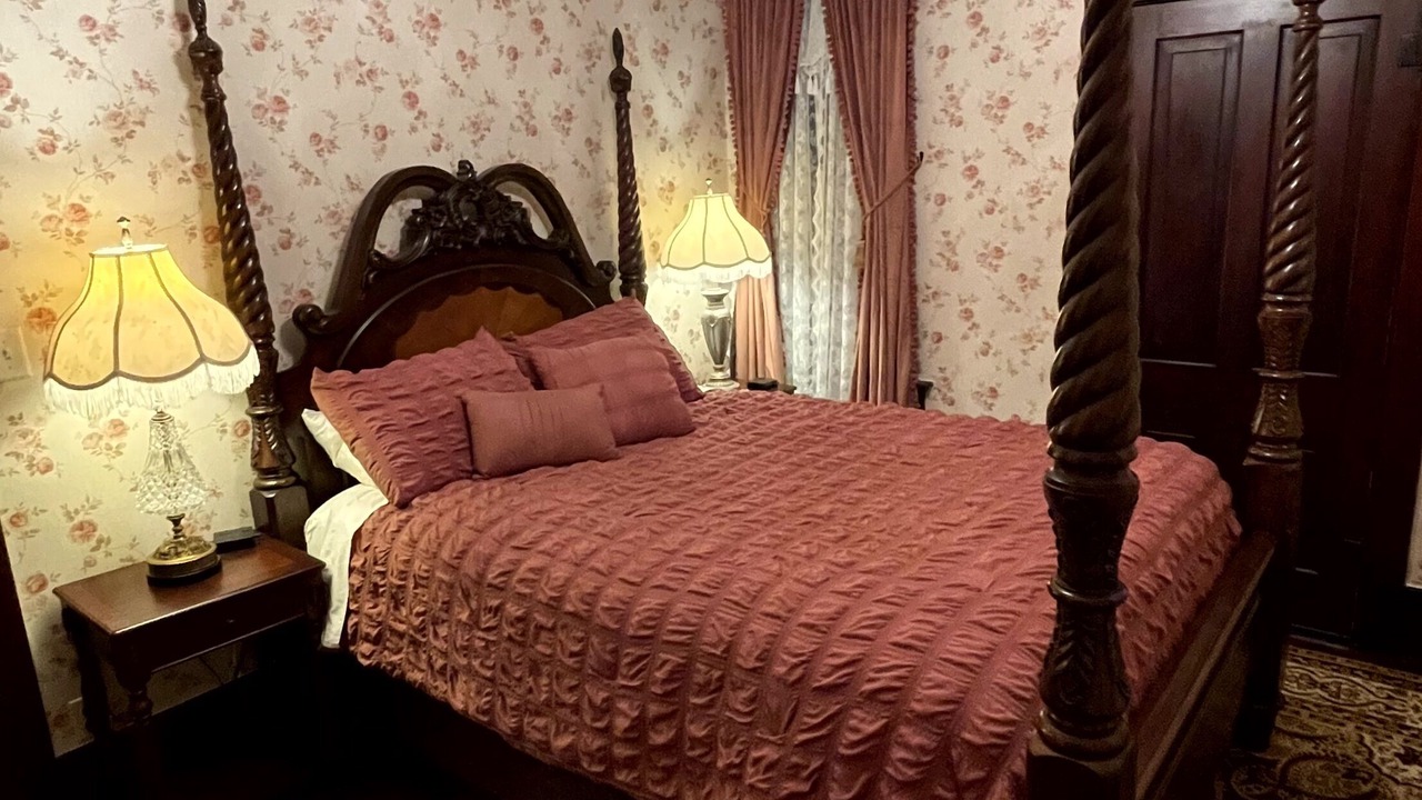 Photo of Bedroom in Fort Madison