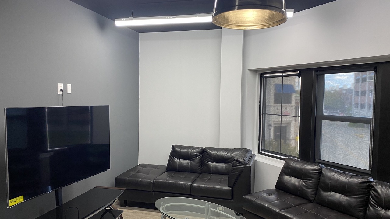 Photo of Livingroom in Dearborn
