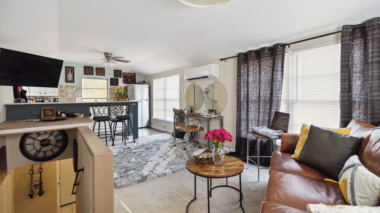 Photo of Livingroom in Dallas