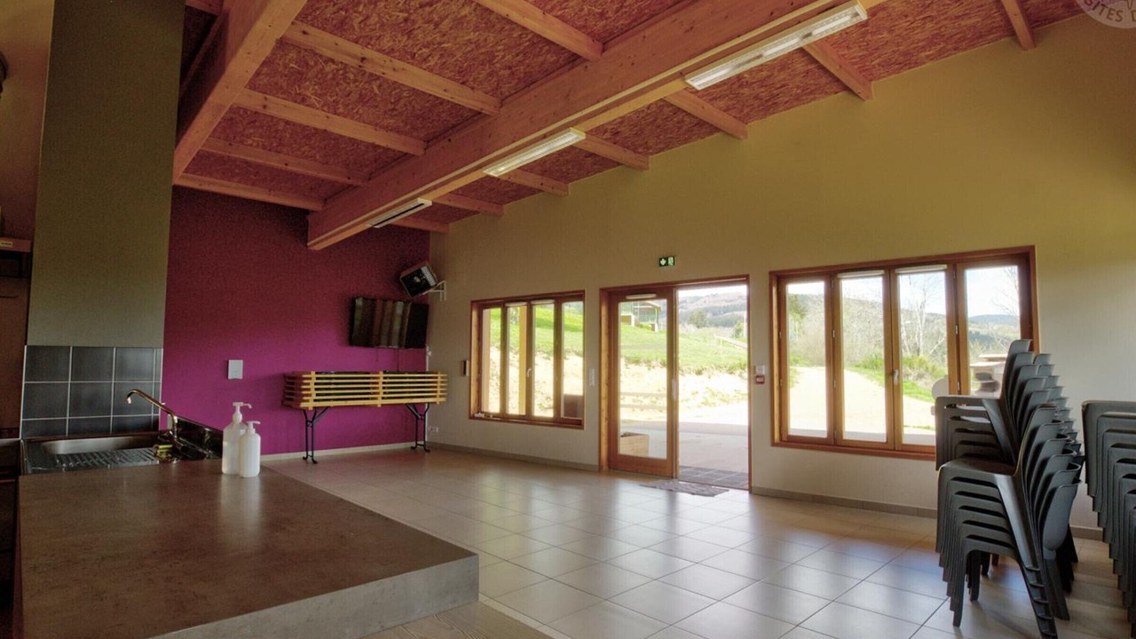 Photo of Others in Les Noes