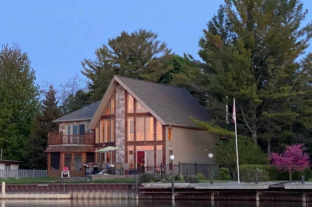 Photo of Outdoor in Port Franks