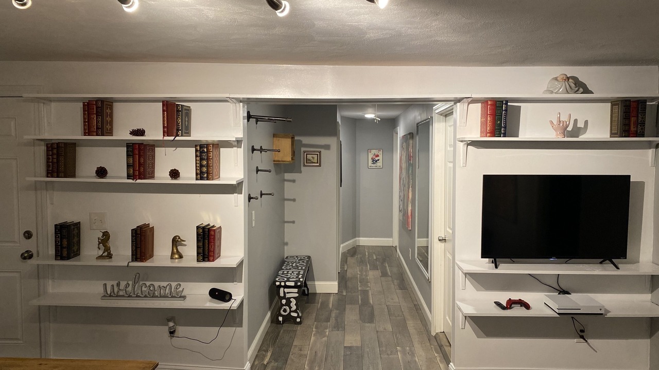 Photo of Others in Johnston