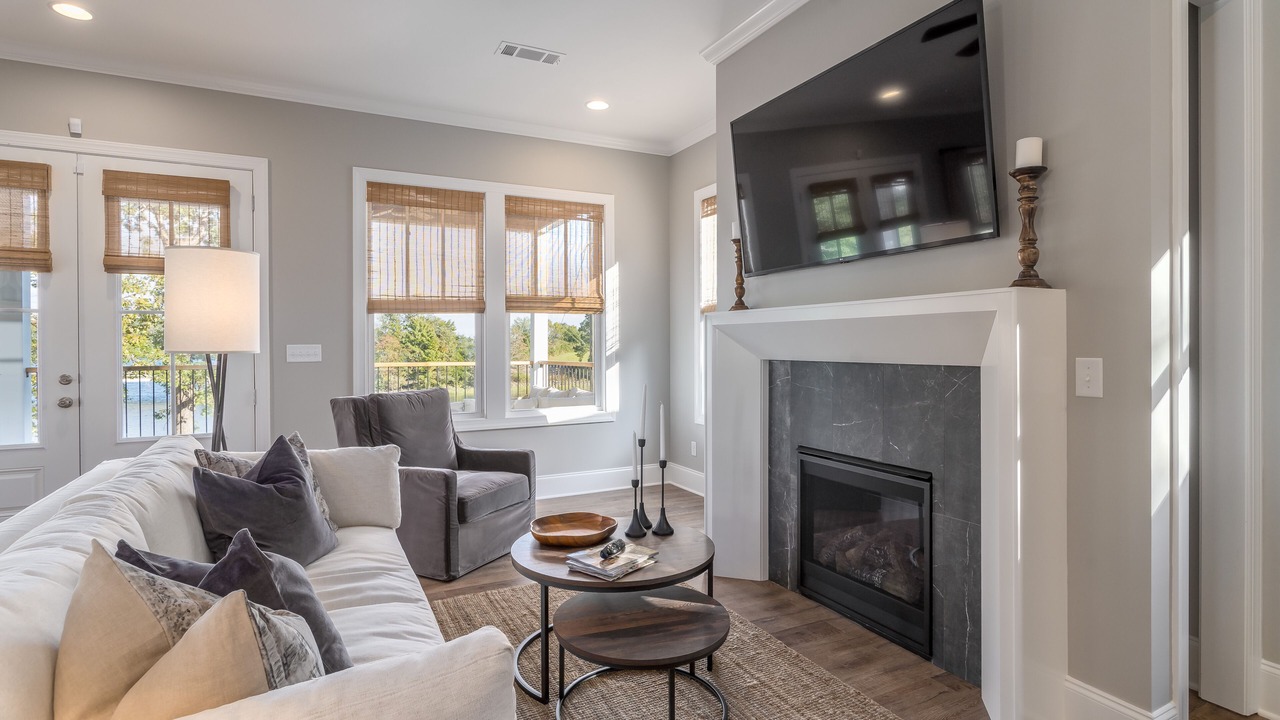 Photo of Livingroom in Northport