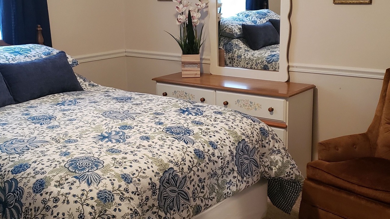 Photo of Bedroom in Marion