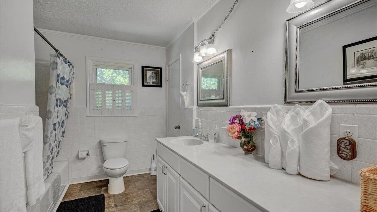 Photo of Bathroom in Cross-County
