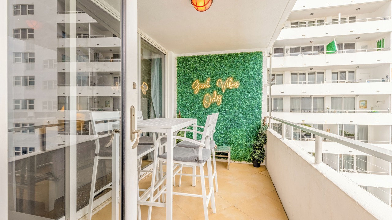 Photo of Outdoor in Galt Mile