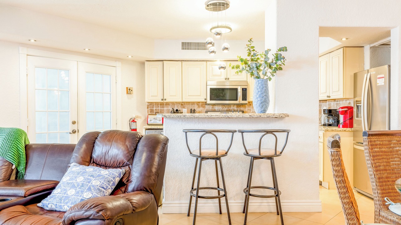 Photo of Others in Galt Mile