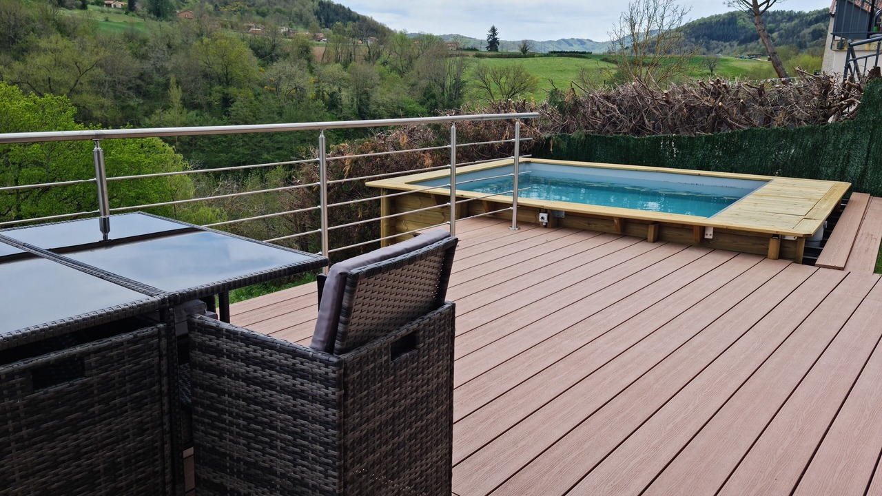Photo of Patio Balcony in Villeneuve-dʼAllier