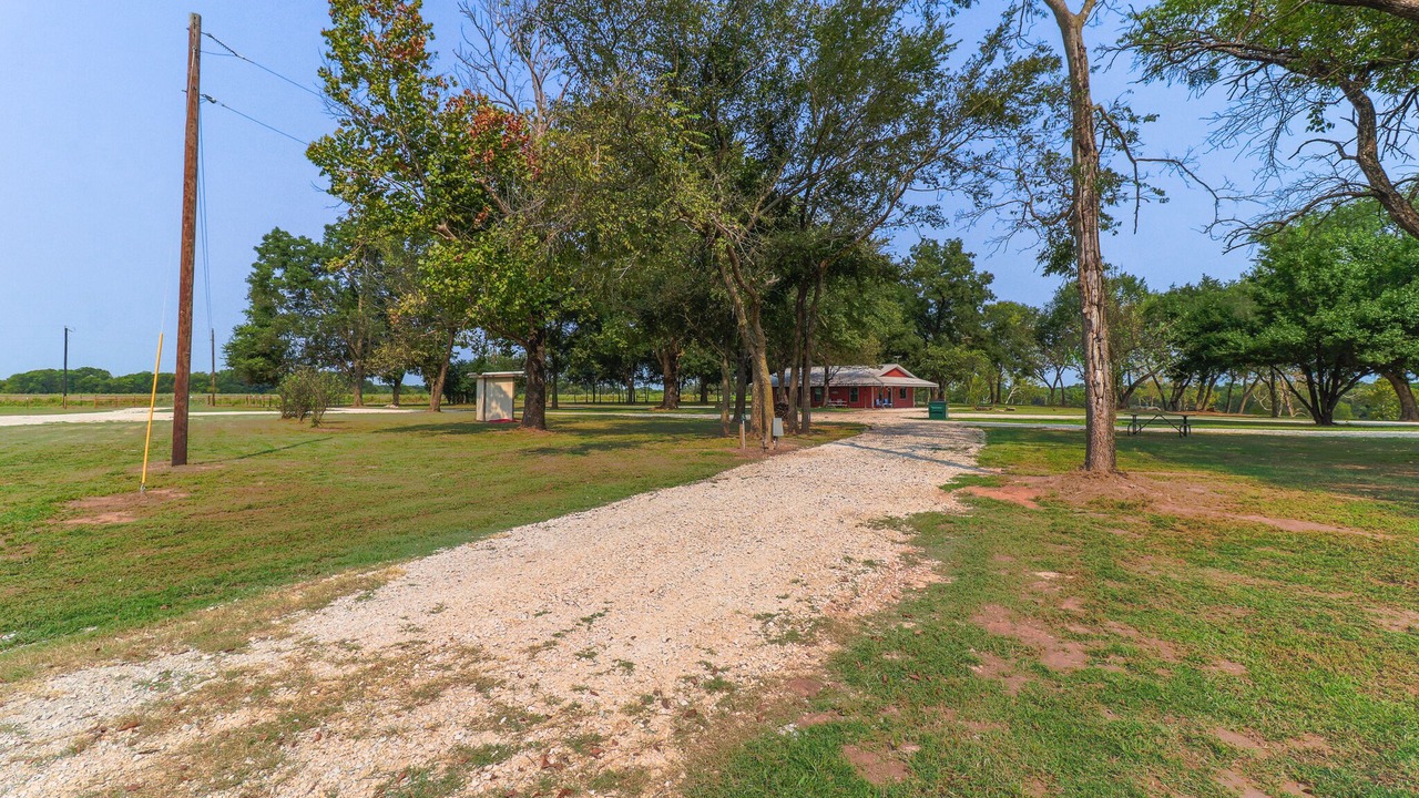 Photo of Outdoor in Denison