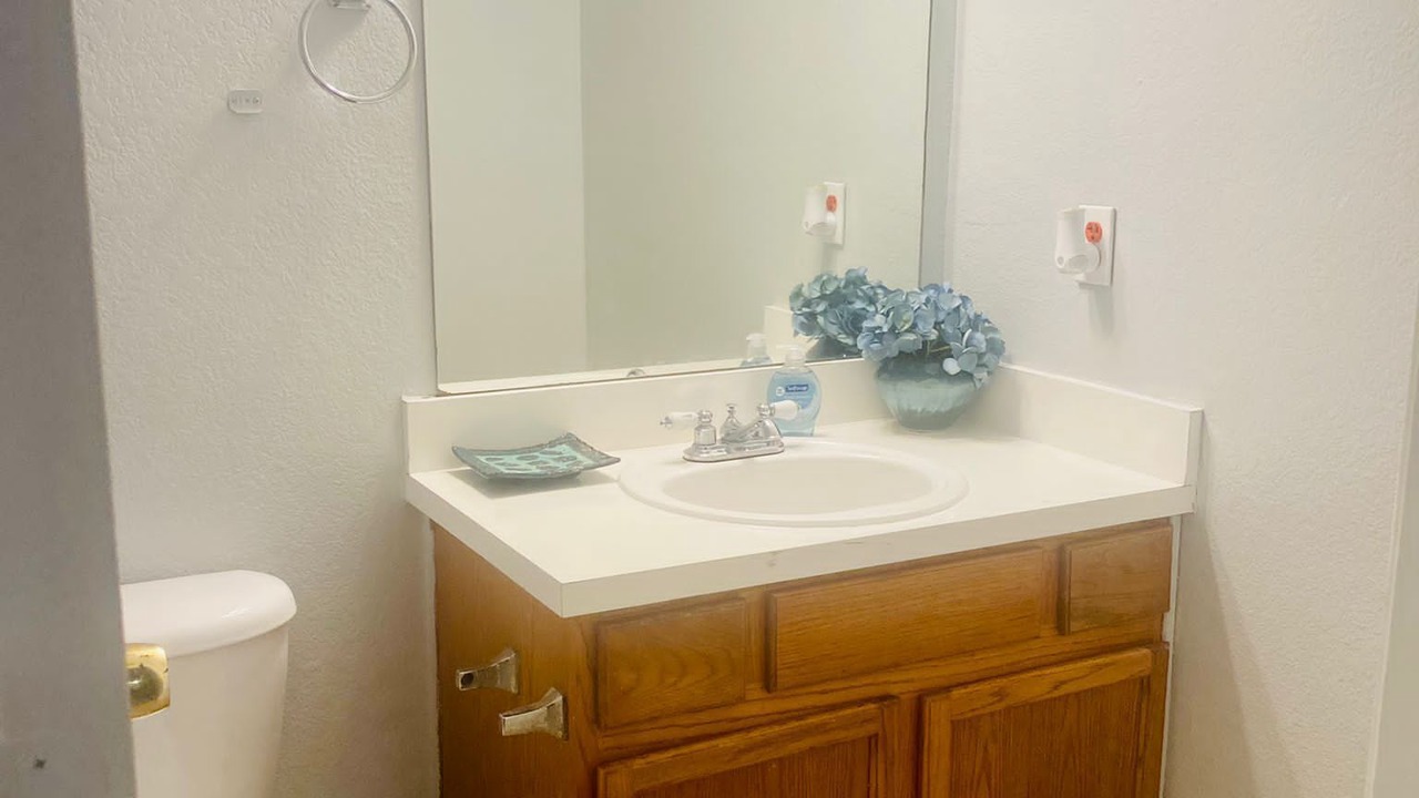 Photo of Bathroom in Glenn Heights