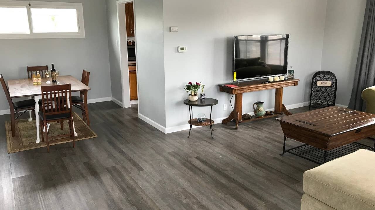 Photo of Livingroom in Circle Area