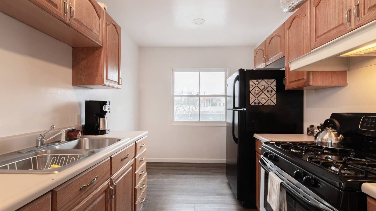 Photo of Kitchen in Circle Area