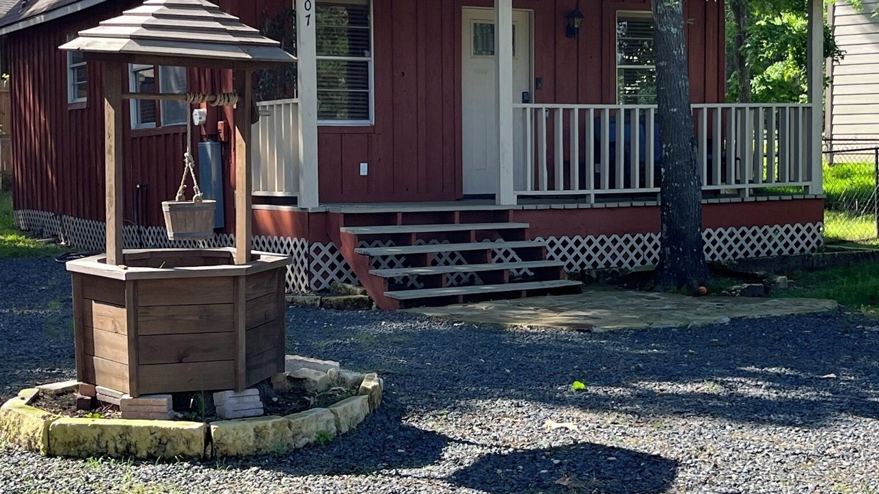 Photo of Outdoor in Montgomery