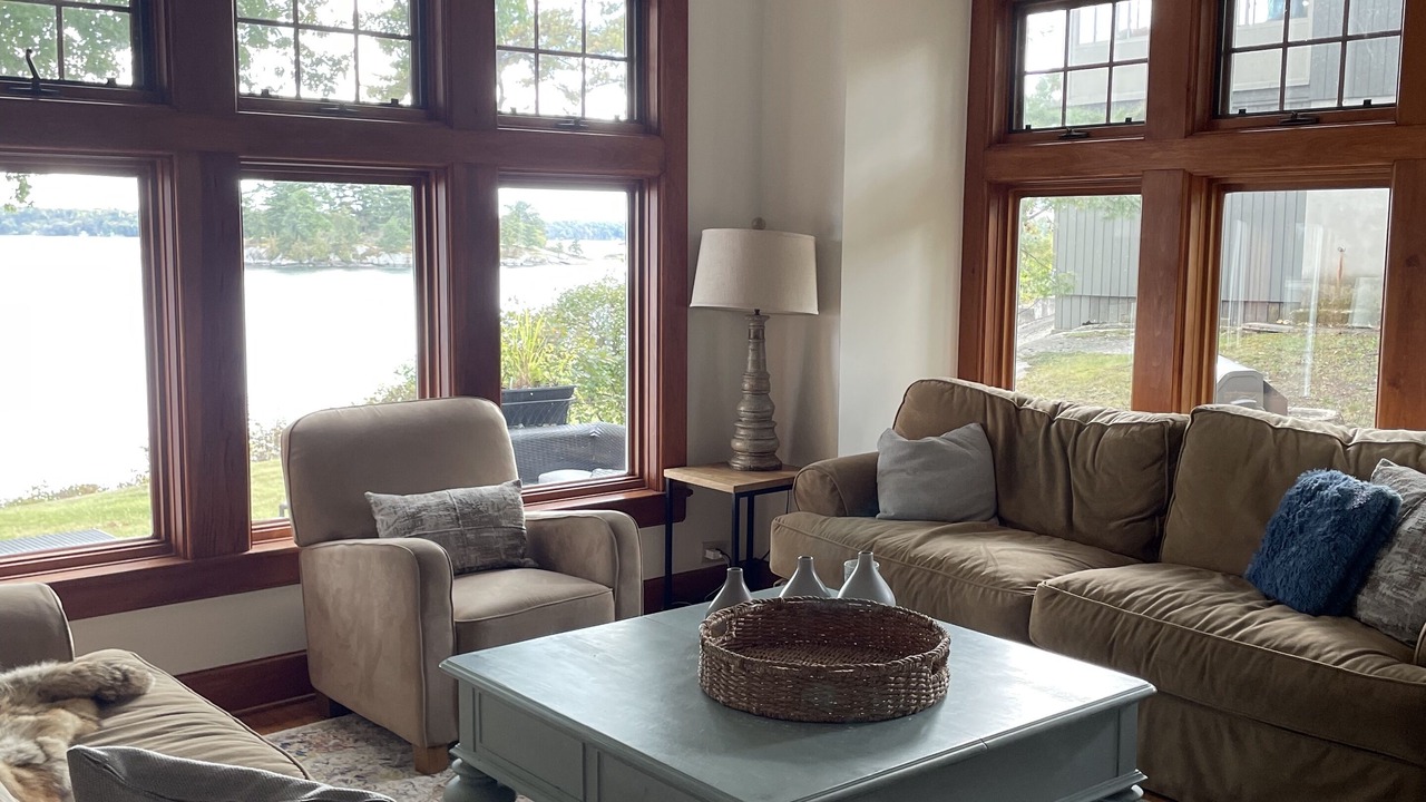 Photo of Livingroom in Addison