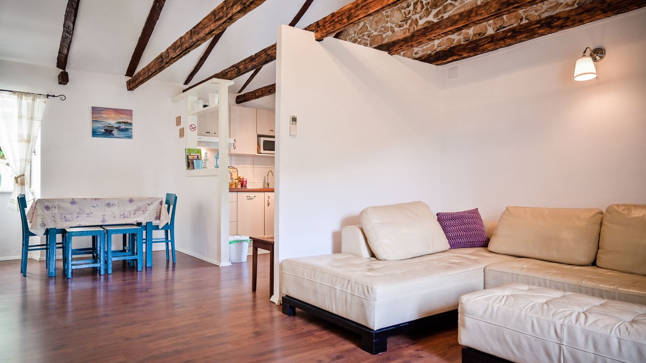 Photo of Livingroom in Sucici