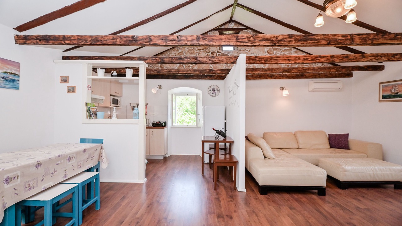 Photo of Livingroom in Sucici
