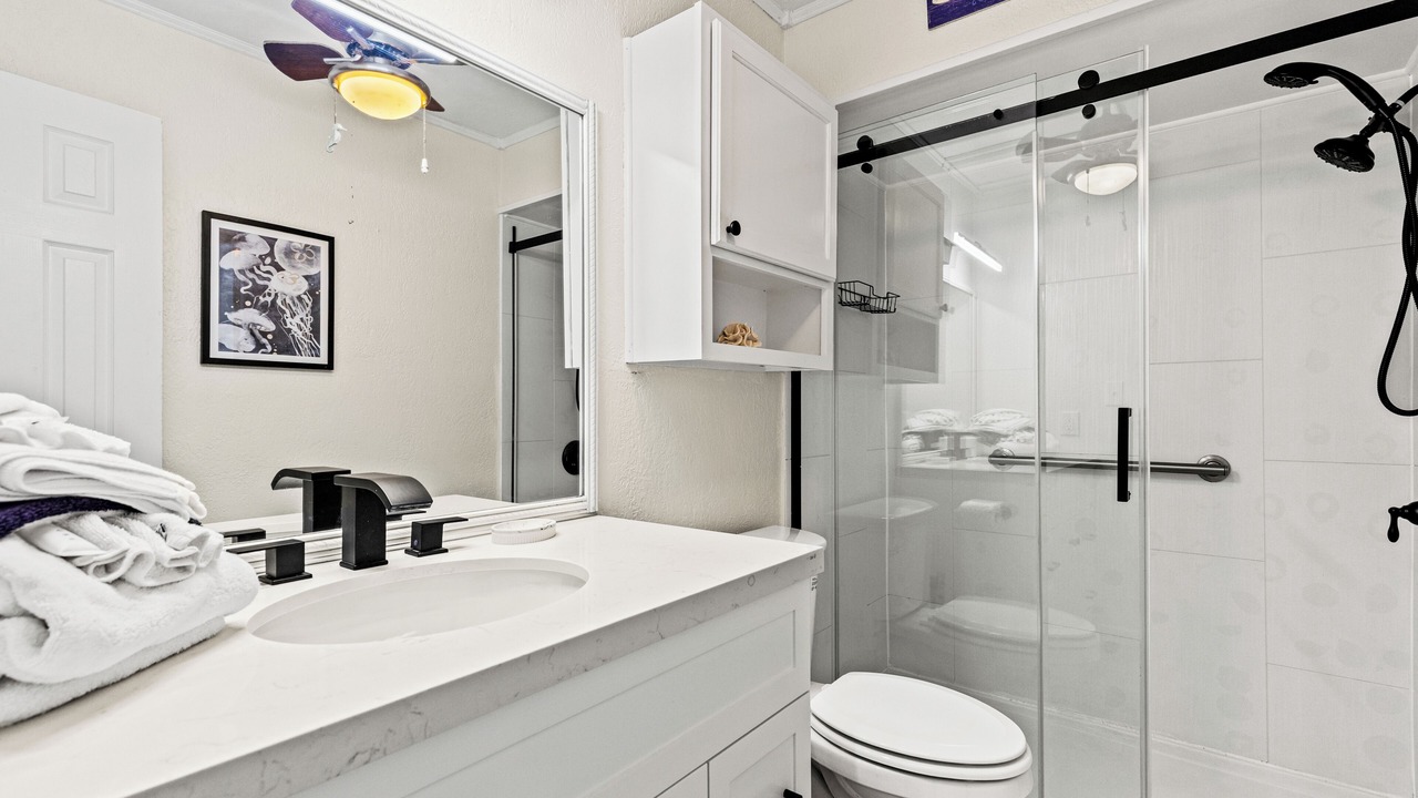 Photo of Bathroom in Biltmore Beach