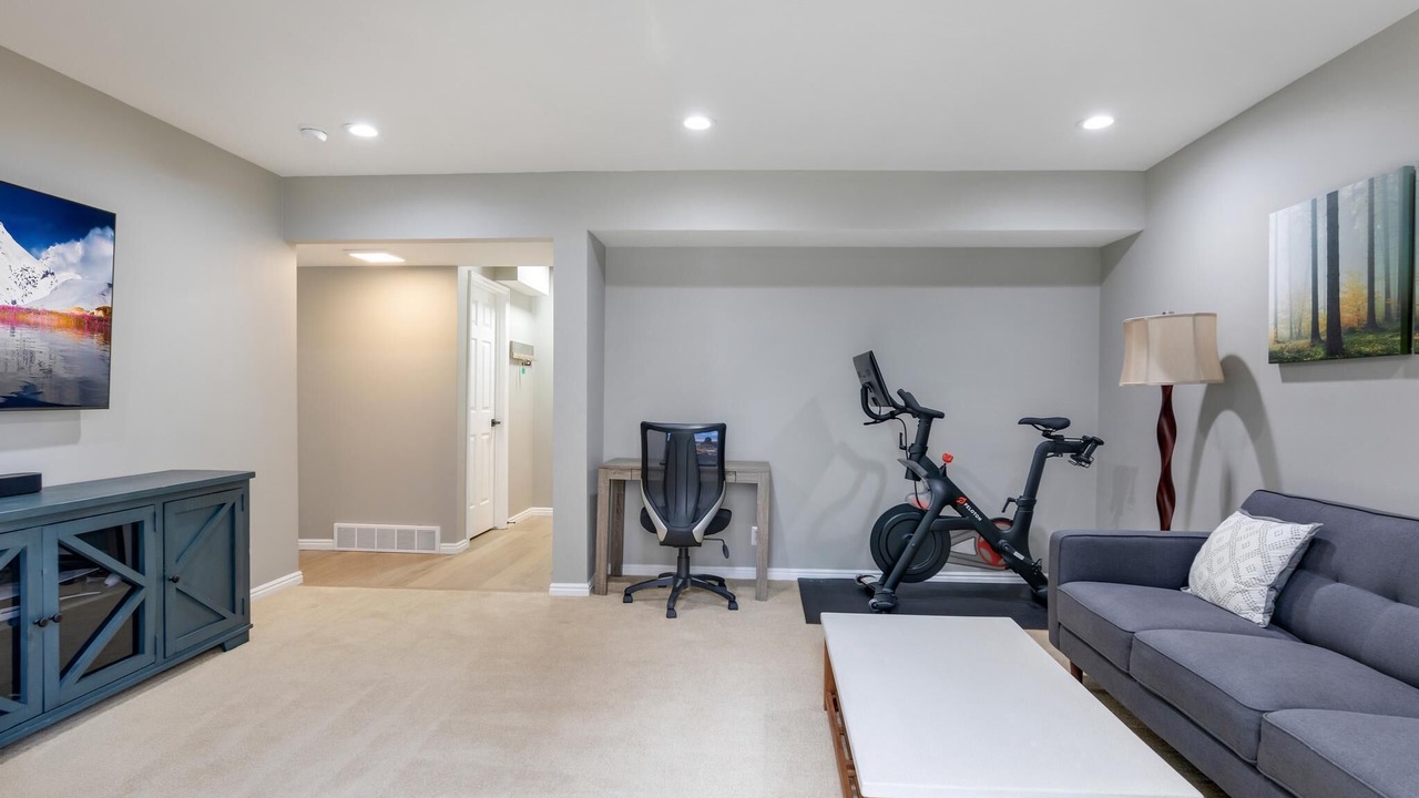 Photo of Livingroom in Holladay