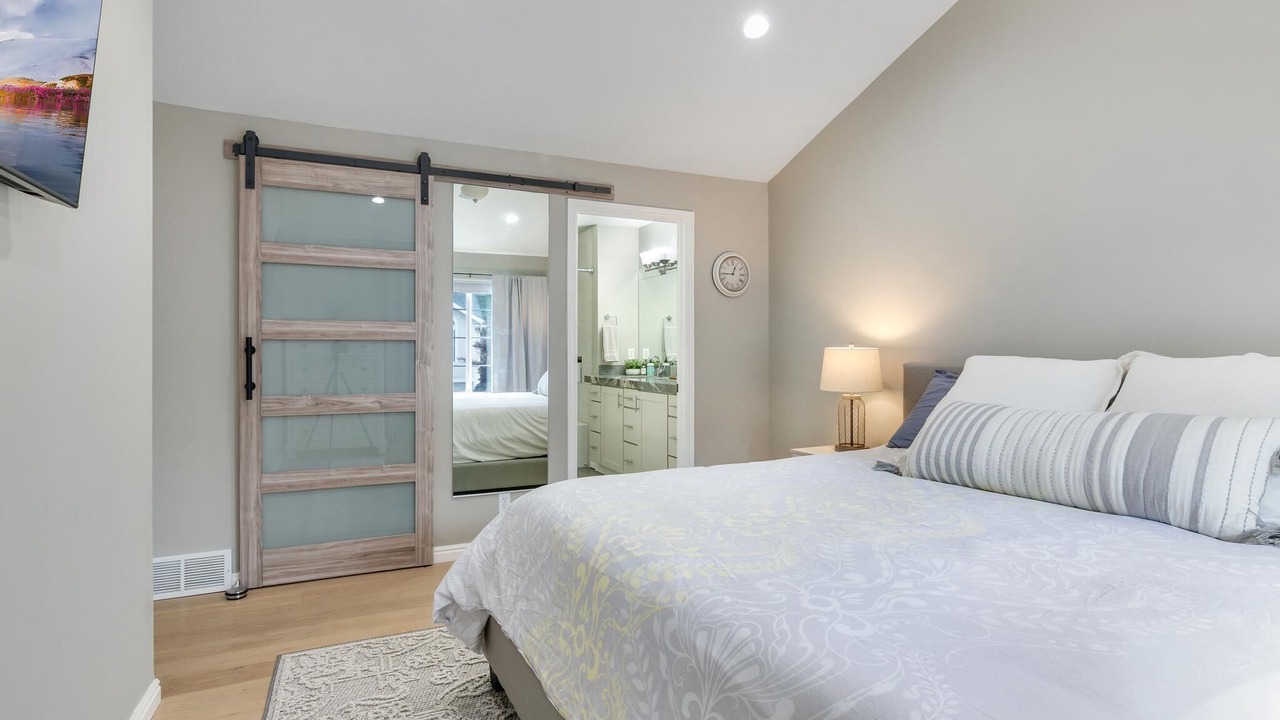 Photo of Bedroom in Holladay