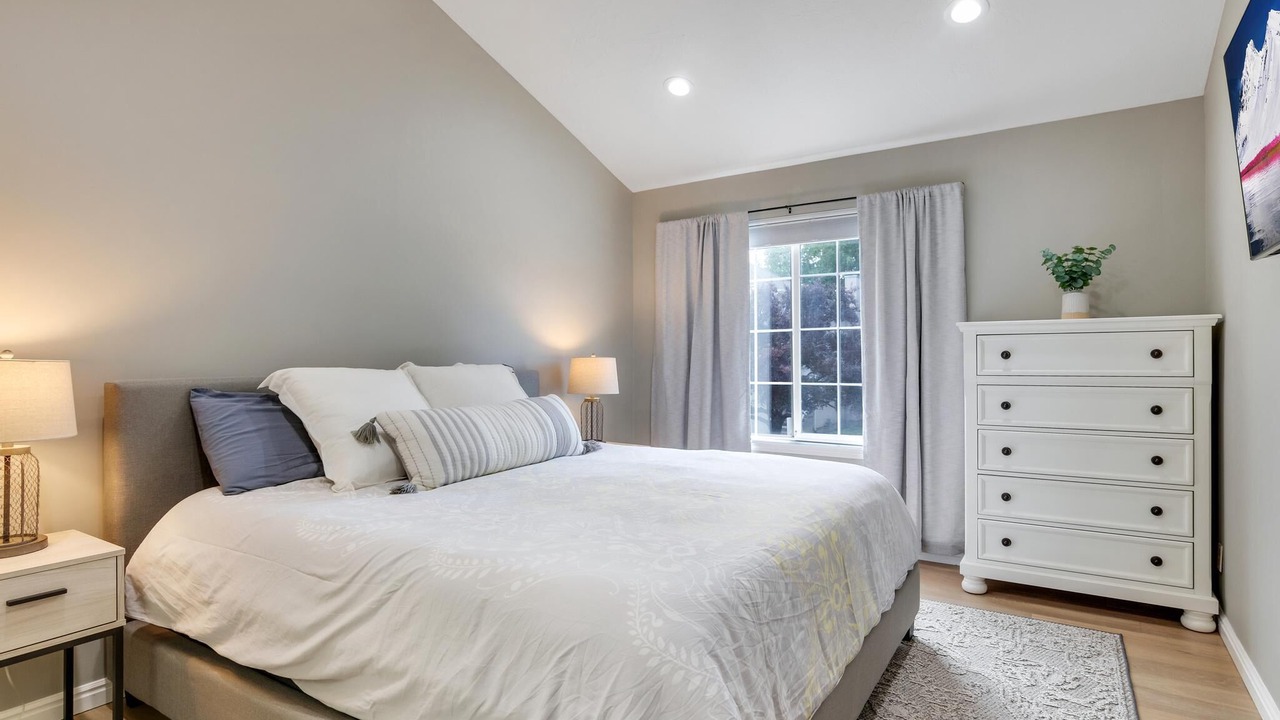Photo of Bedroom in Holladay