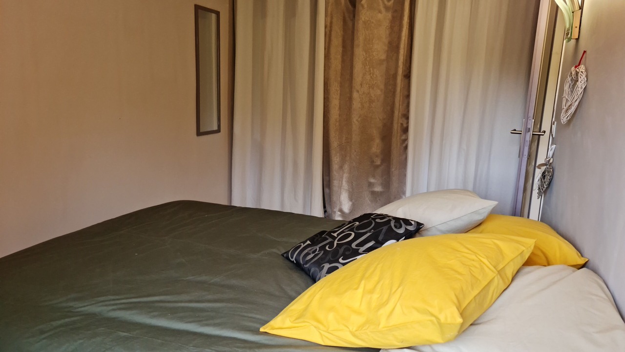 Photo of Bedroom in Villeneuve-dʼAllier