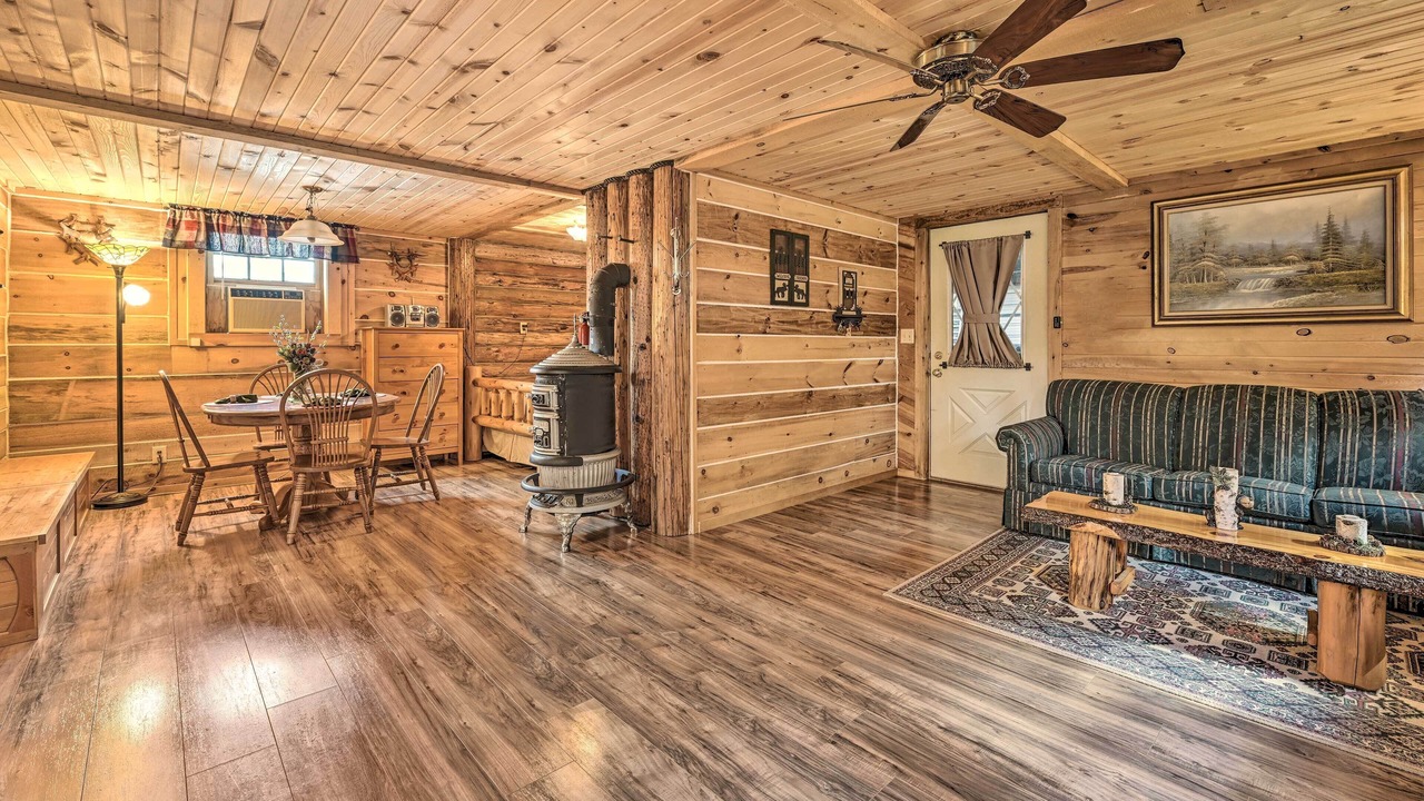 Photo of Bedroom in Friendship