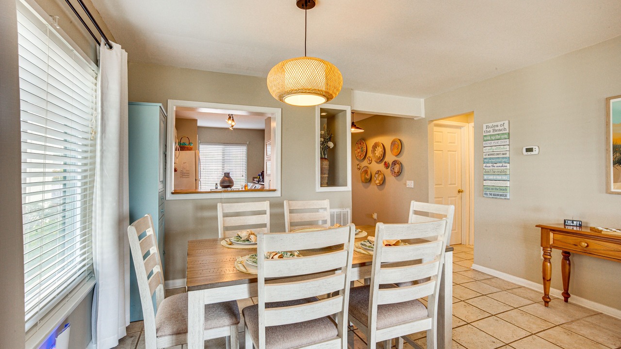 Photo of Bedroom in Oceanmarsh Subdivision